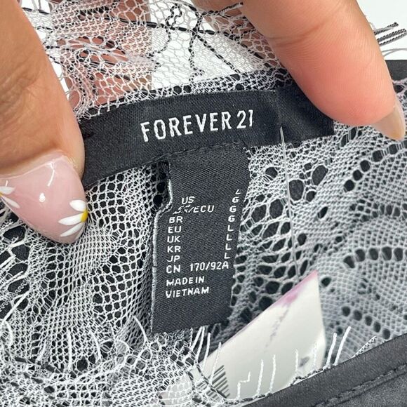 Forever 21 Black Satin Lace Insert Cami – Size Large NWT Modest Coverage - Picture 7 of 12